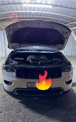 جيب جراند شيروكي